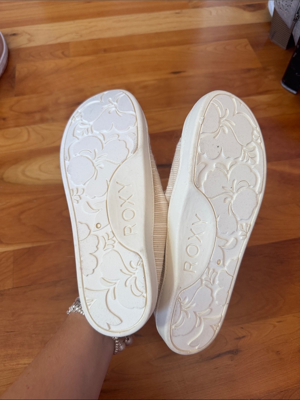 Roxy Beige Canvas Lace-Up Sneakers - Picture 2 of 2